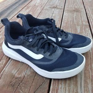 Vans UltraRange Rapidweld Black White Sneaker